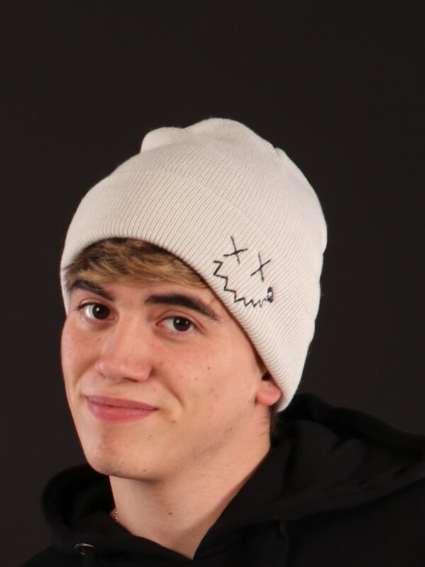 gorro xx beige